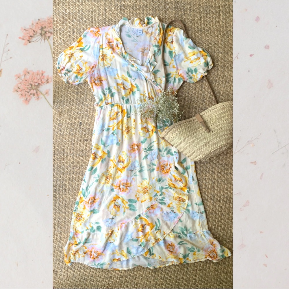 Yellow Floral Wrap dress with ruffles and High-low hem MIDI Length - Old Navy